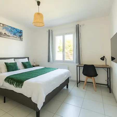 Maison Simone *